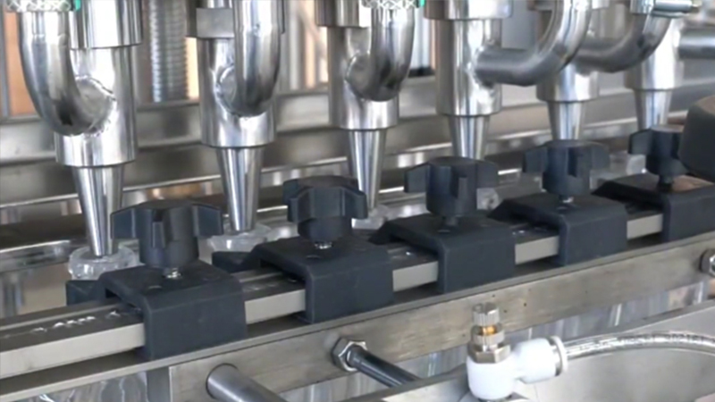 液体灌装机不变工作需把稳什么？